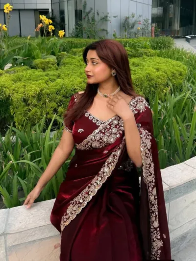 Sequin Embroidery Silk Saree with Unstitched Blouse, 4 Colours