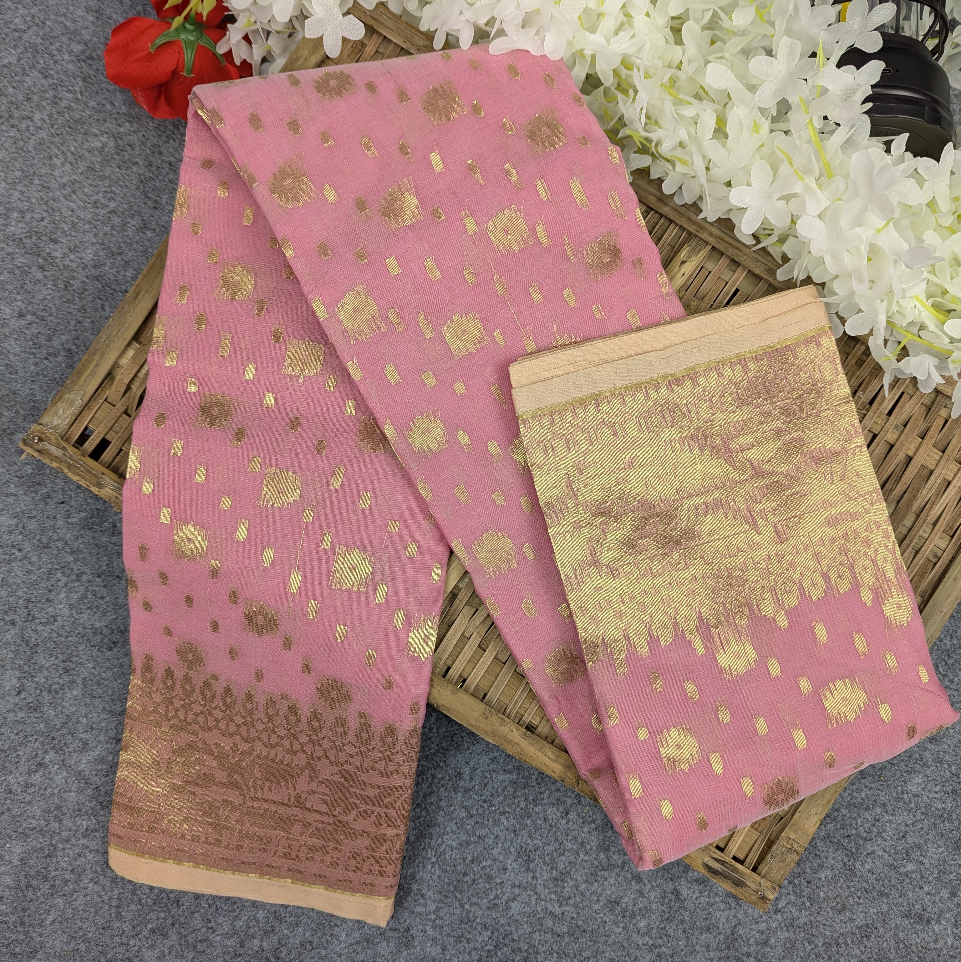 হাফ সিল্ক জামদানি শাড়ি (কালো, সবুজ, গোলাপি, ল্যাভেন্ডার, মেরুন)