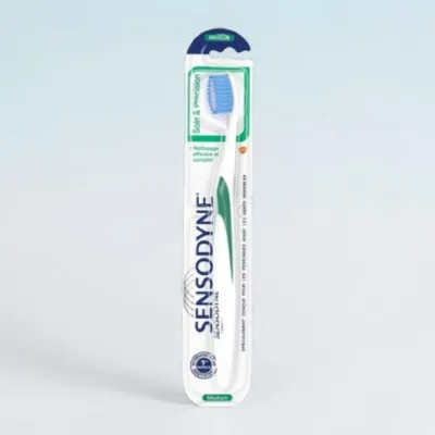 Sensodyne Care & Precision মিডিয়াম টুথব্রাশ (মাঝারি ব্রিসল)