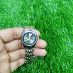 OLEVS 9931 মেয়েদের স্টেইনলেস স্টিল লুমিনাস ঘড়ি (ব্ল্যাক ডায়াল)