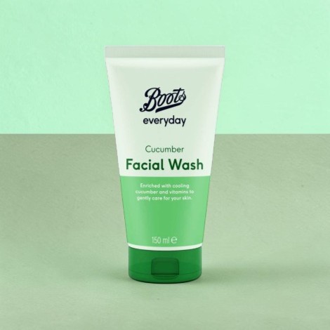 Boots Everyday Cucumber Facial Scrub 150ml (UK)