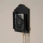 হ্যাঙ্গারসহ দেয়ালে ঝোলানো কুরআন বক্স
