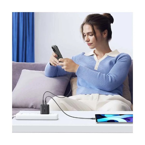 Ugreen X227 ইউএসবি ও ইউএসবি-সি ২০ওয়াট ব্ল্যাক চার্জার