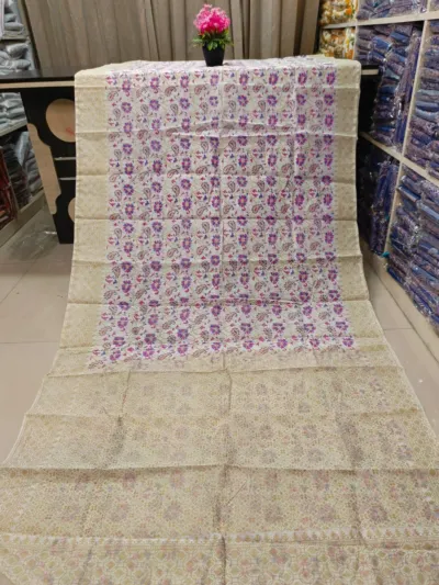 স্কিন প্রিন্ট হাফ সিল্ক শাড়ি, ব্লাউজ পিস ছাড়া