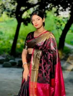 জরির কাজের বেনারসি কাতান সিল্ক শাড়ি, ম্যাচিং ব্লাউজ পিসসহ