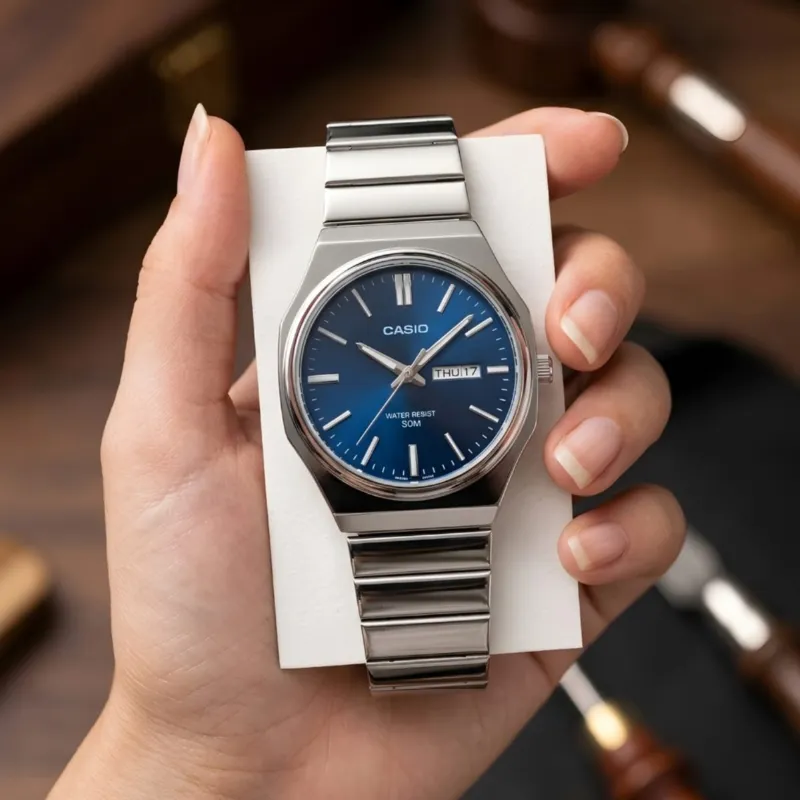 Casio Standard MTP-E735D-2AV ছেলেদের ব্লু ডায়াল ঘড়ি
