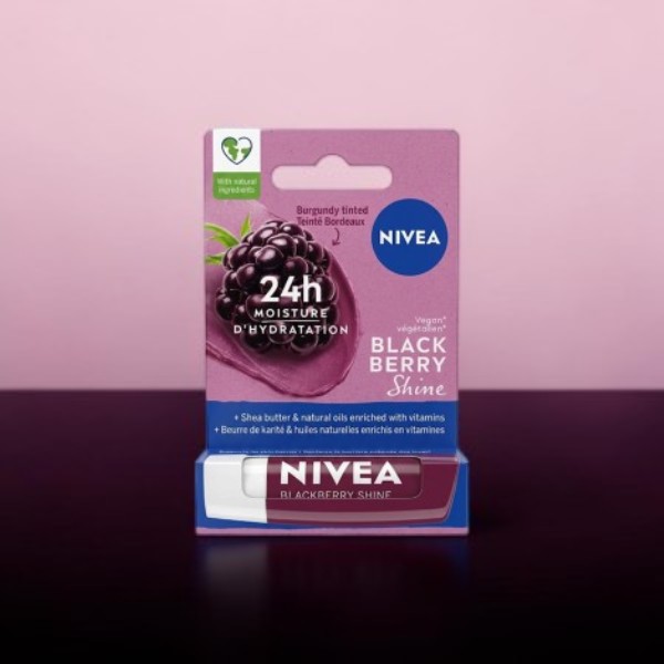 Nivea ব্ল্যাক বেরি শাইন লিপ বাম 4.8g