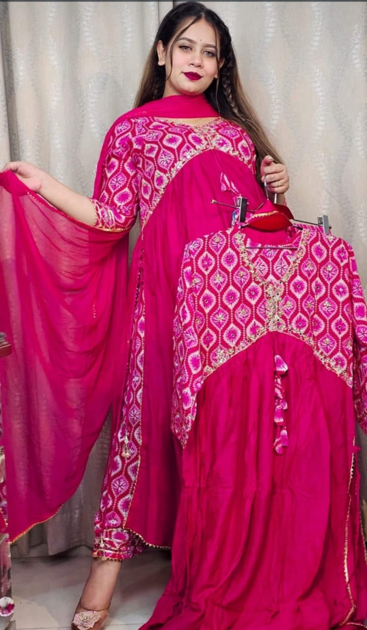 Aliya Cut Linen Three Piece with Embroidery and Lace Orna