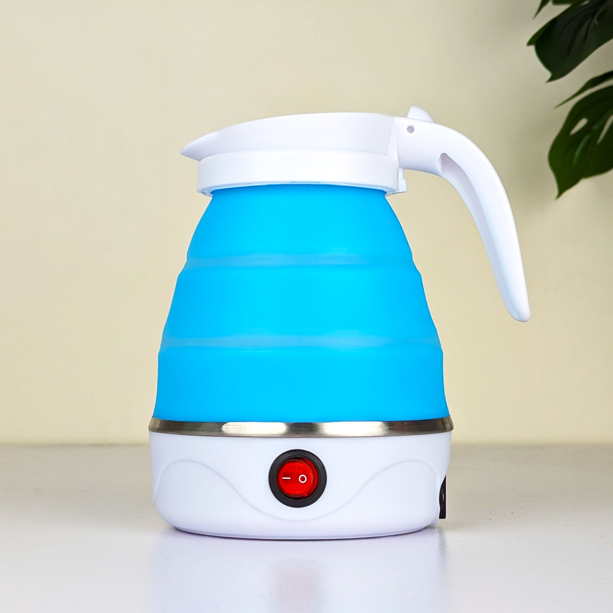 ট্রাভেলিং ফোল্ডিং কেটলি 600ml – পোর্টেবল সিলিকন ইলেকট্রিক ওয়াটার বয়লার