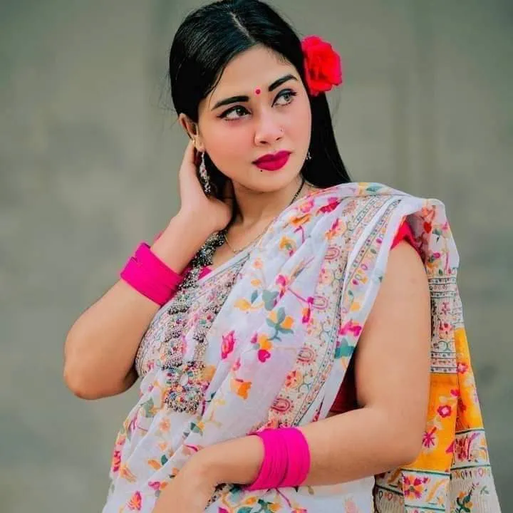 12 হাত হাফ সিল্ক শাড়ি, স্ক্রিন প্রিন্ট প্যাটার্ন