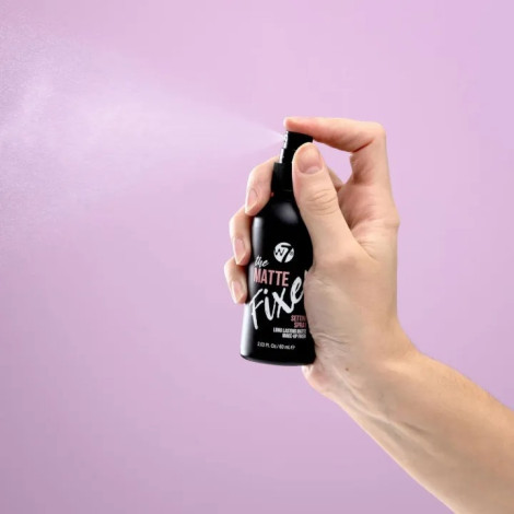 W7 The Matte Fixer Makeup Setting Spray 60ml (China)