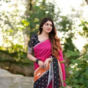 Adhuri সিল্ক শাড়ি