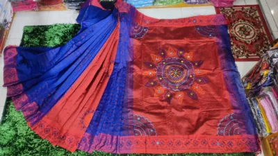 Women's Block Printed Dhupian Silk Saree, Embroidery Work
