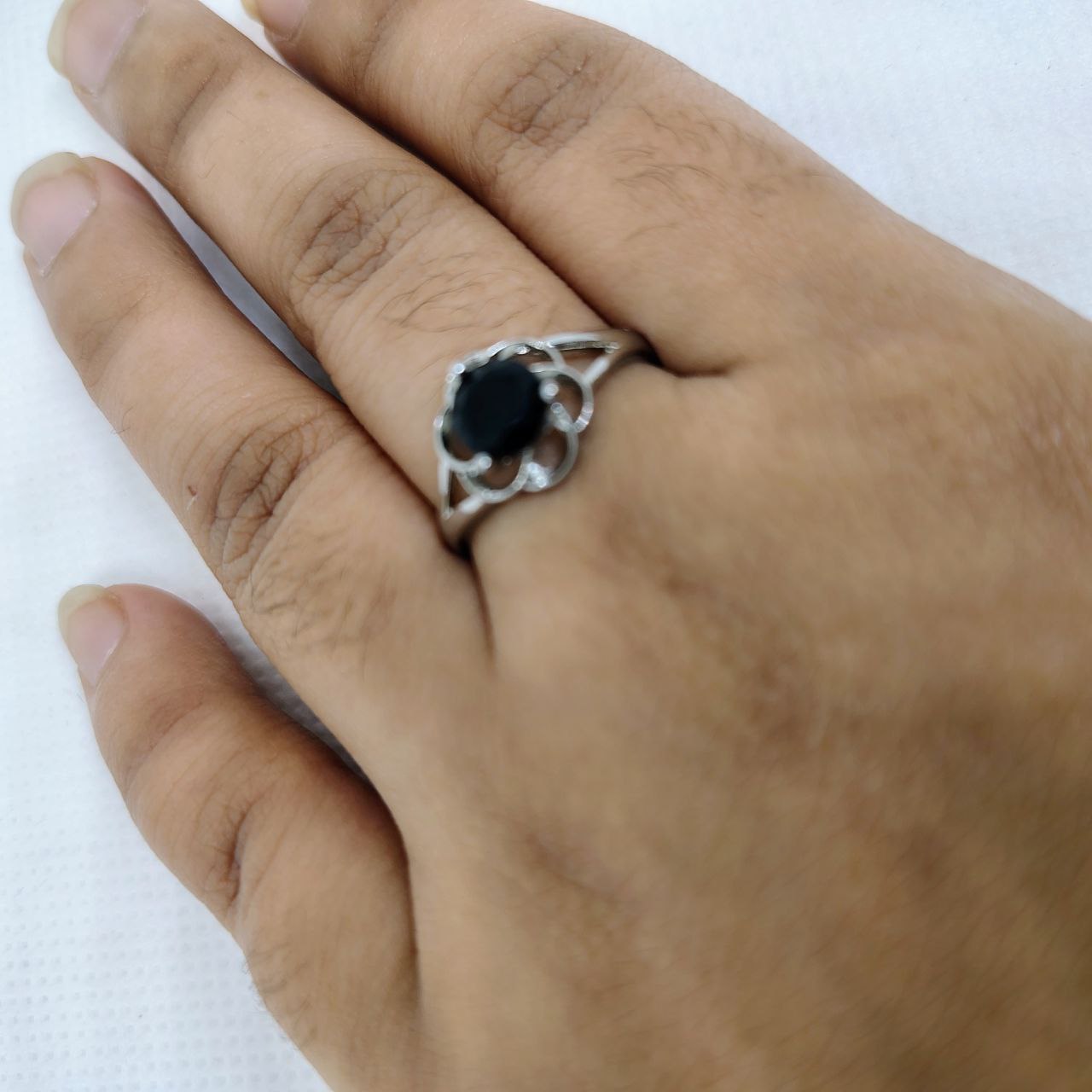 ক্রিস্টাল ব্লুম সিলভার রিং