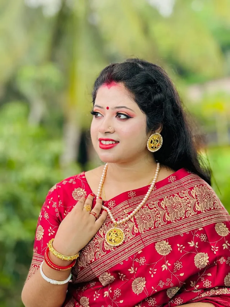 Screen Print Silk Saree with Matching Blouse Piece