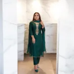 Royal এমব্রয়ডারি সিল্ক থ্রি পিস সেট