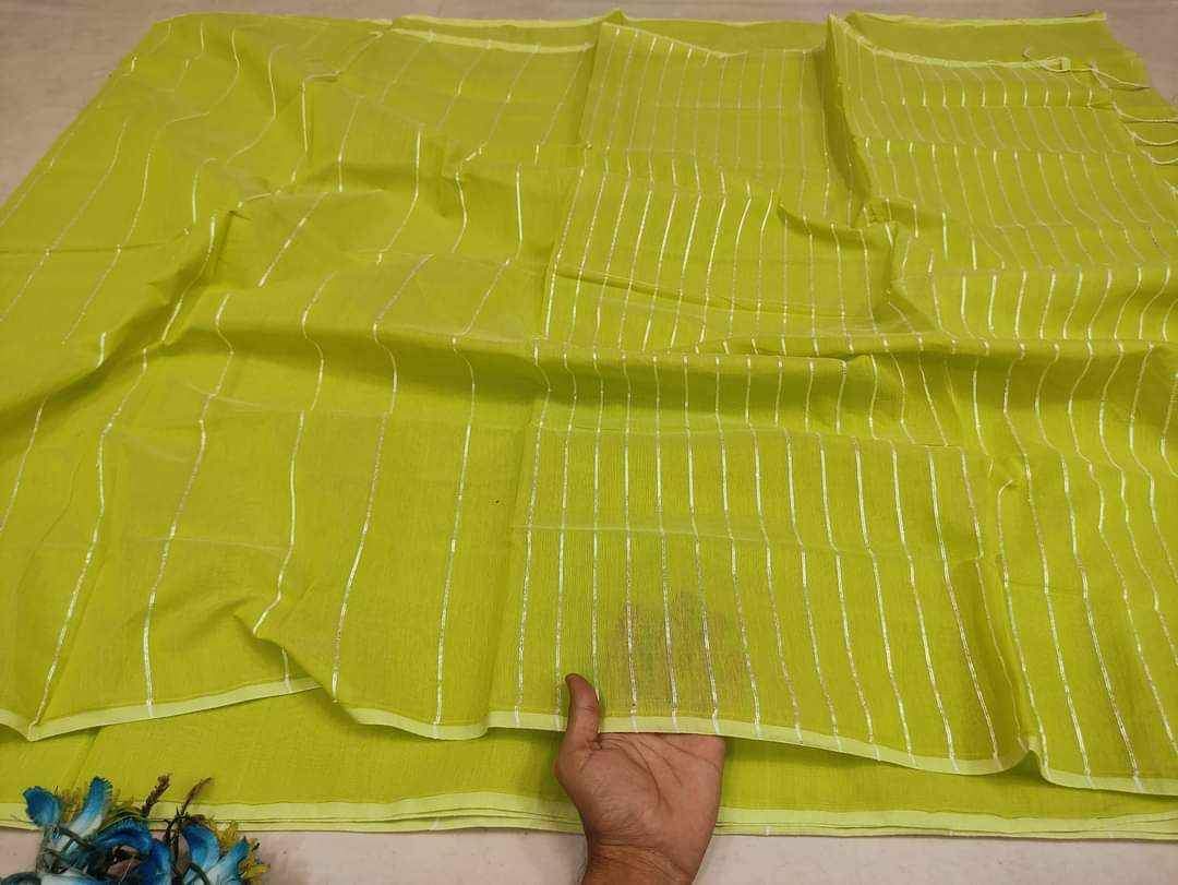 চুমকি ওয়ার্কের হাফ সিল্ক শাড়ি, 6টি রঙের অপশন