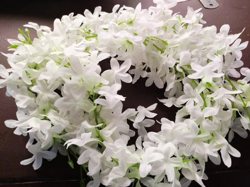 মেয়েদের কৃত্রিম চুলের ফুল (গাজরা ফুল)