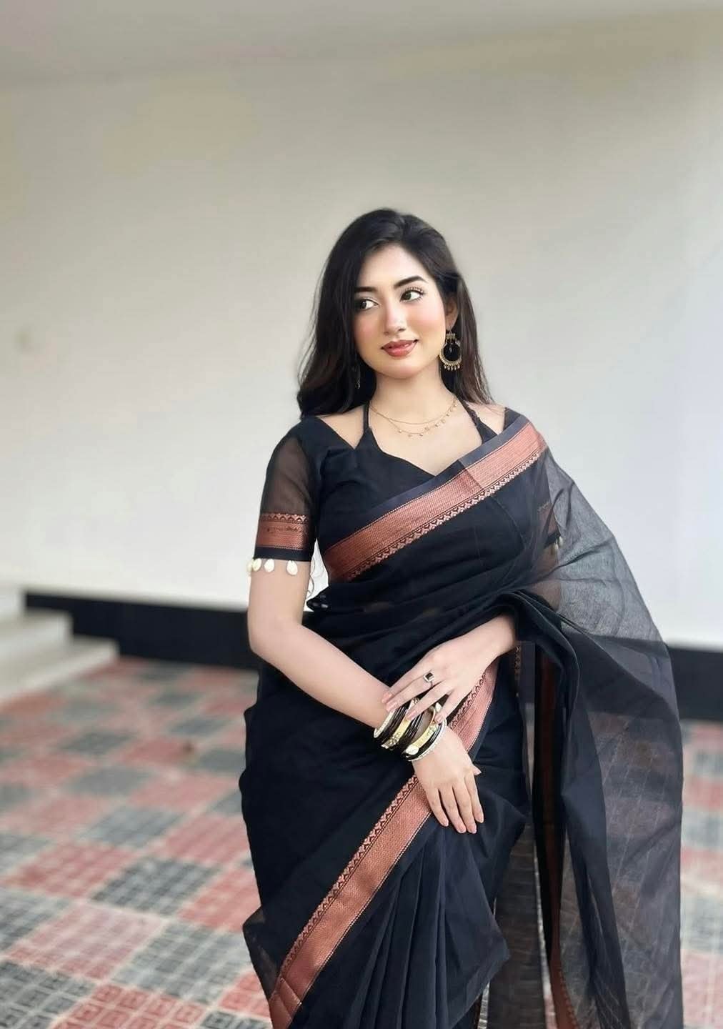 হালকা সুতি নকশী পাড় শাড়ি, ব্লাউজ পিসসহ, 6 রং