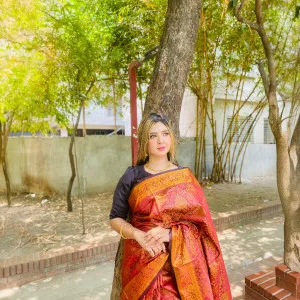 সিরাজগঞ্জের পিওর সিল্ক কাতান শাড়ি 12 হাত