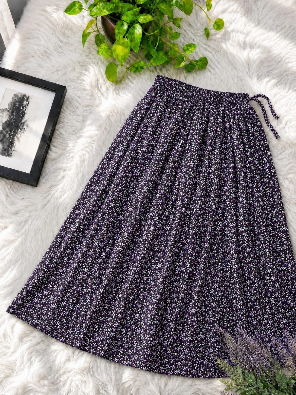 Women's Flared Linen Skirt, 39 Inch Length, Waist 28 to 44