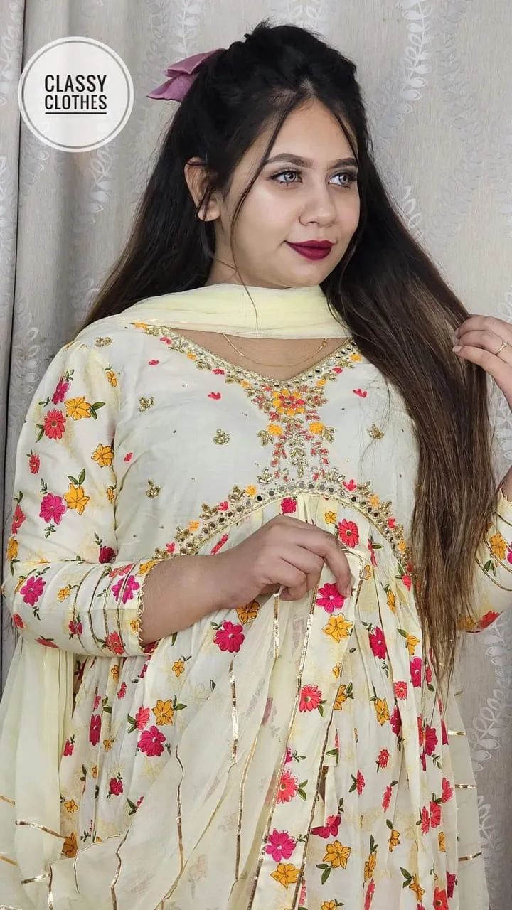 কারচুপির কাজ করা আলিয়া কাট লিনেন থ্রি পিস, 5 রং
