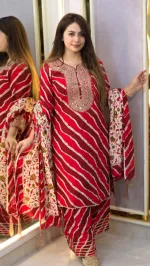 মেয়েদের প্রিন্টেড কটন থ্রি পিস, 5 হাত ওড়না, L থেকে XXL