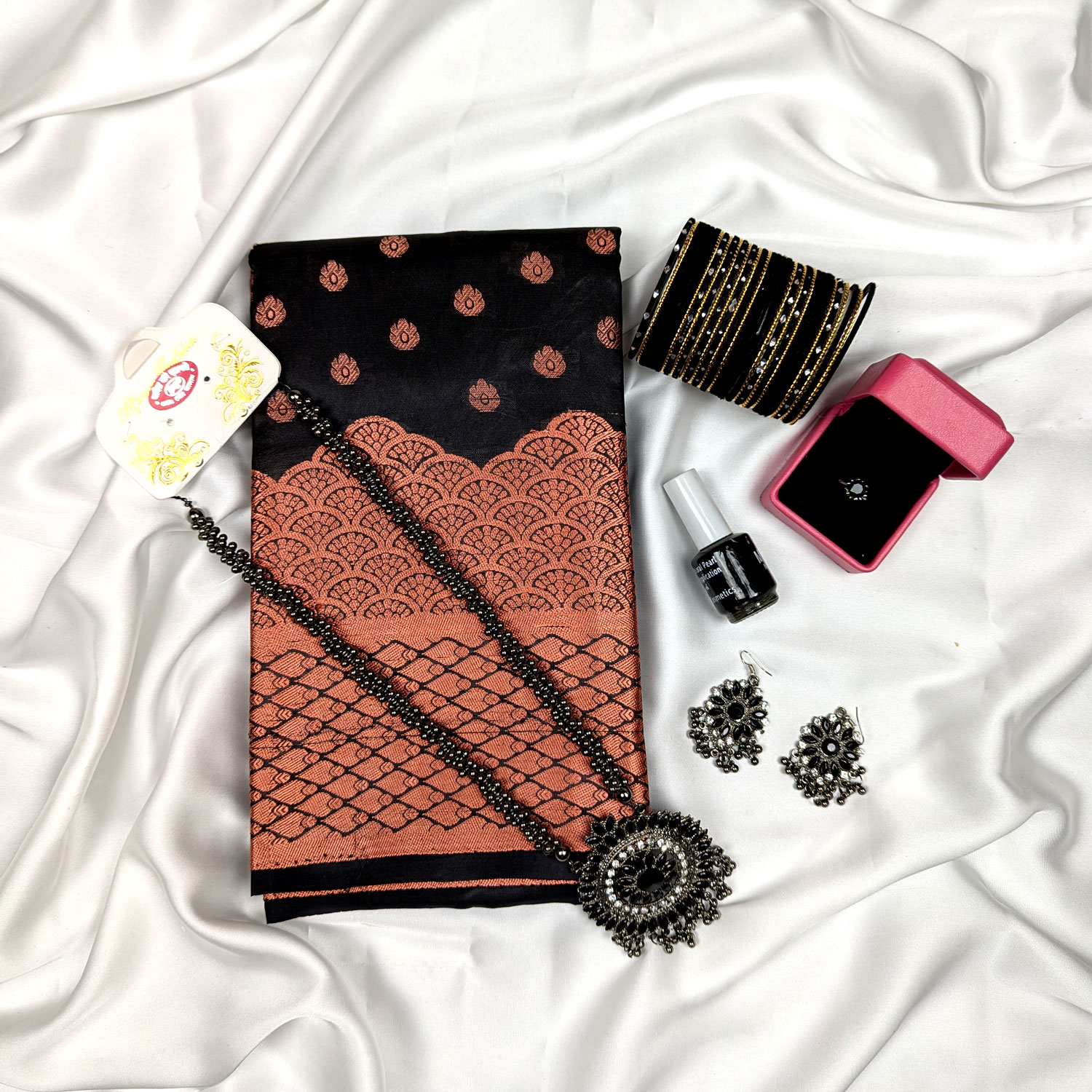 সিল্ক কাতান শাড়ি কম্বো প্যাক – কালো
