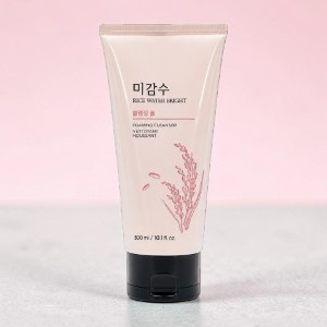 The Face Shop Rice Water Bright Foaming Cleanser 300ml