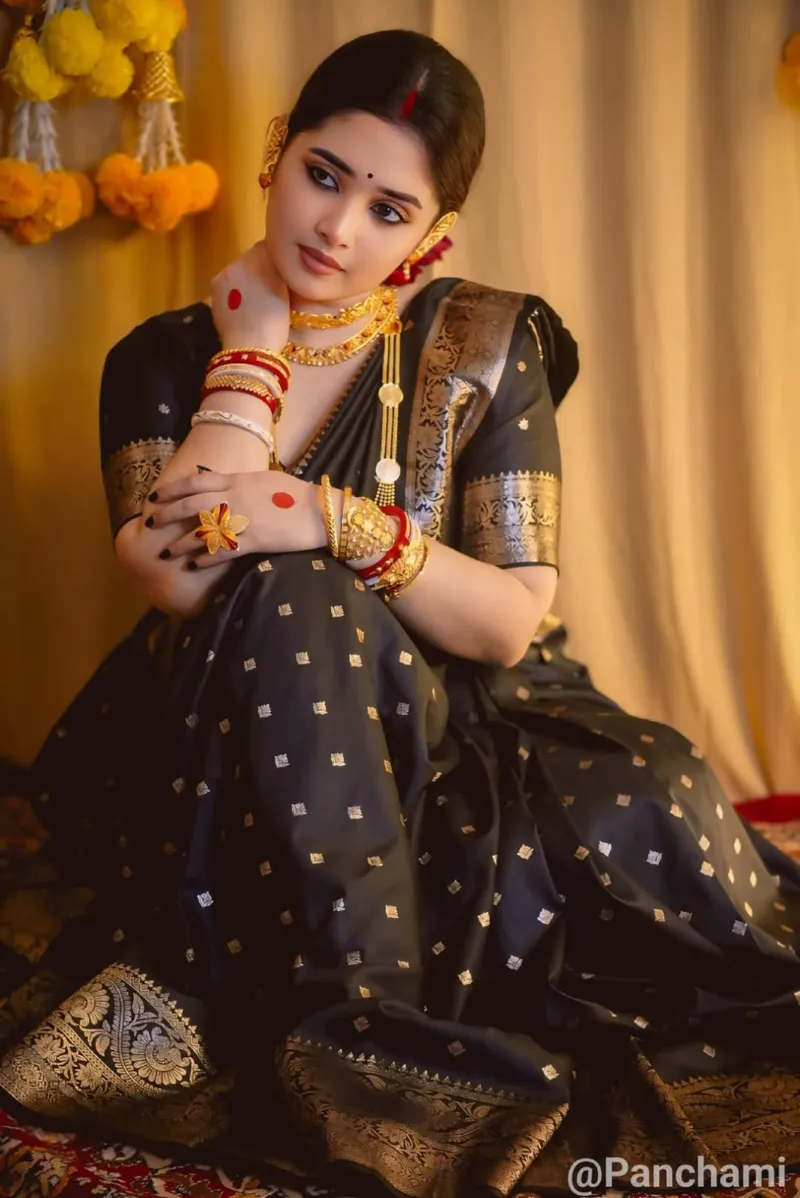 13 Haath Dhupian Silk Saree in Screen Print with Afsan Work