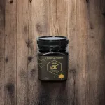 Jarrah TA50+ কাঁচা মধু 250g (PET জার)