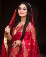 সিল্ক স্কিন প্রিন্ট শাড়ি, ম্যাচিং ব্লাউজ পিস, 6 রং