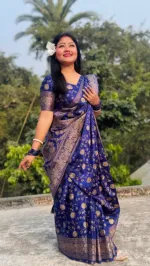 Modern Design Silk Saree with Screen Print and Blouse Piece