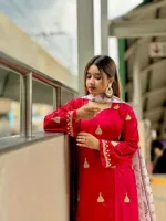 মেয়েদের ঝুমকা এমব্রয়ডারি AC কটন থ্রি পিস, প্রিন্টেড ওড়না